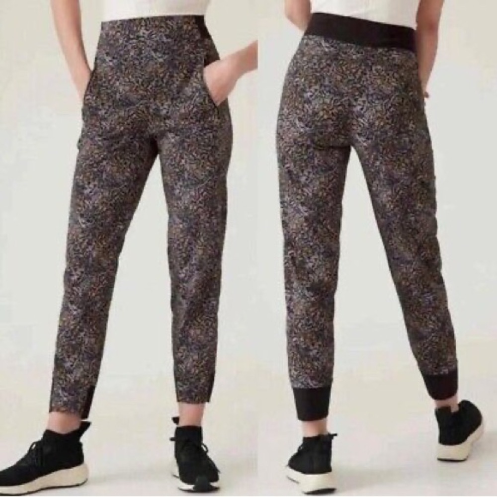 Athleta Trekkie North Jogger Pants 2 Tall J55